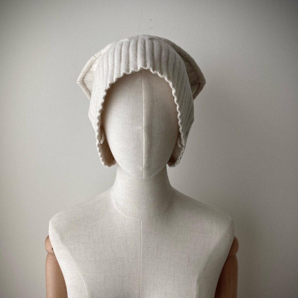 joodito origami crown merino wool sweater hat bucket beanie cap cable knit ivory - Picture 6 of 9